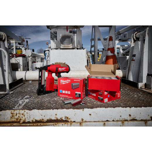 Milwaukee 1.5" 9 Gauge Galvanized Staples MPU112-960