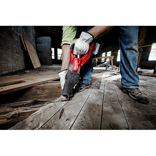 Milwaukee M18 FUEL™ SUPER SAWZALL® Reciprocating Saw Kit 2722-21HD