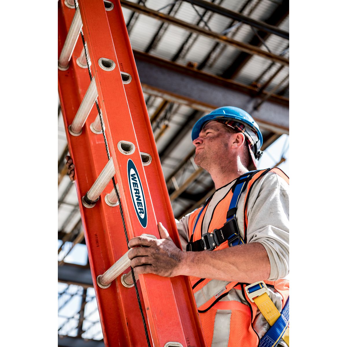 16ft Type IA Fiberglass D-Rung Extension Ladder D6216-2