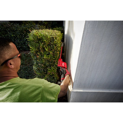 Milwaukee 2533-21 M12 FUEL 8-Inch Hedge Trimmer Kit