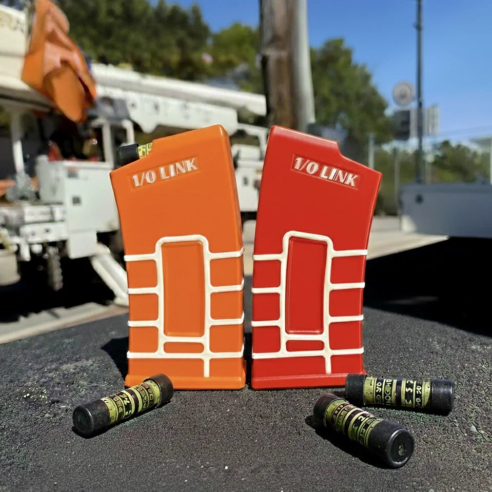 Insul Link Mag-Style Spring-Loaded Connector Holder for Linemen