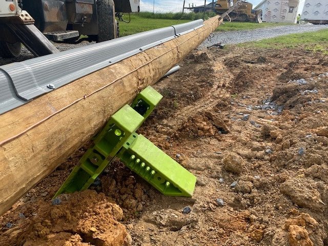 MADI Pole Cradle and Pad for Pole Framing, Drilling, and Outrigger Support up to 12,000 lbs PC-1
