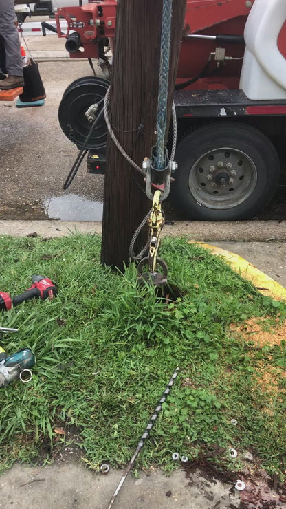 The Butt Grabber Pole Pulling Tool