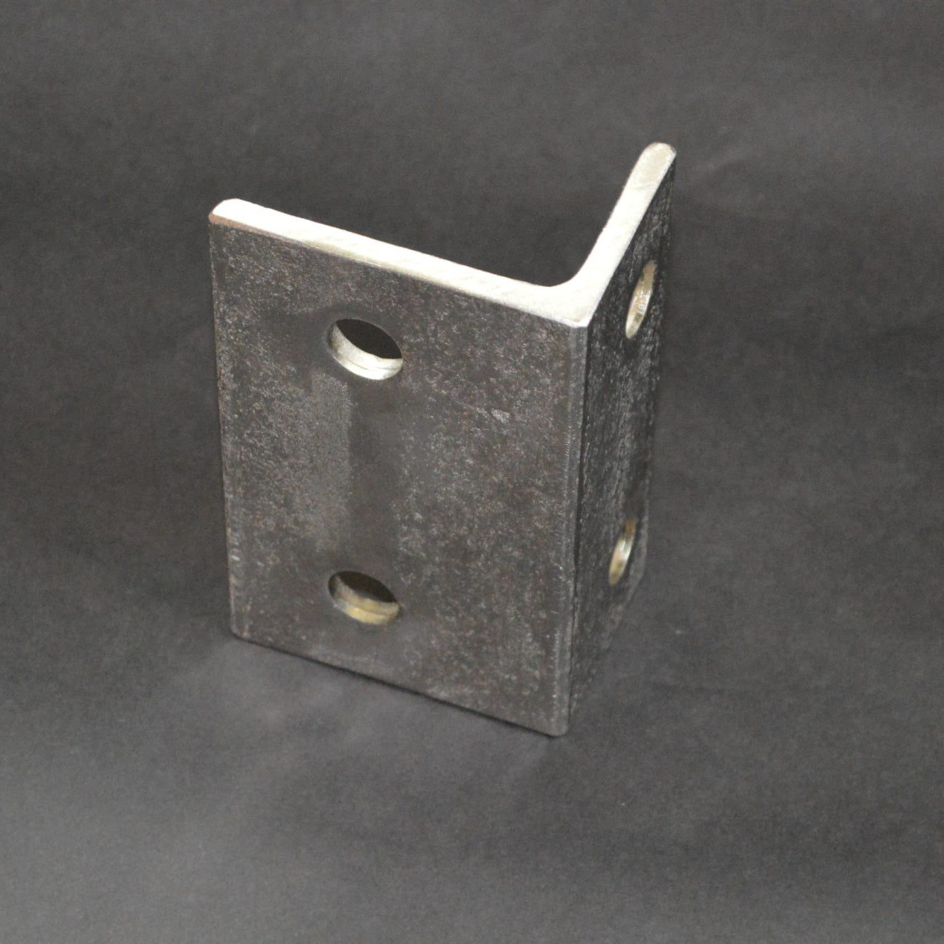 Wize Tech Nickel-Plated Bracket, Mounts in Vise/on Truck with 1/2" Bolts
