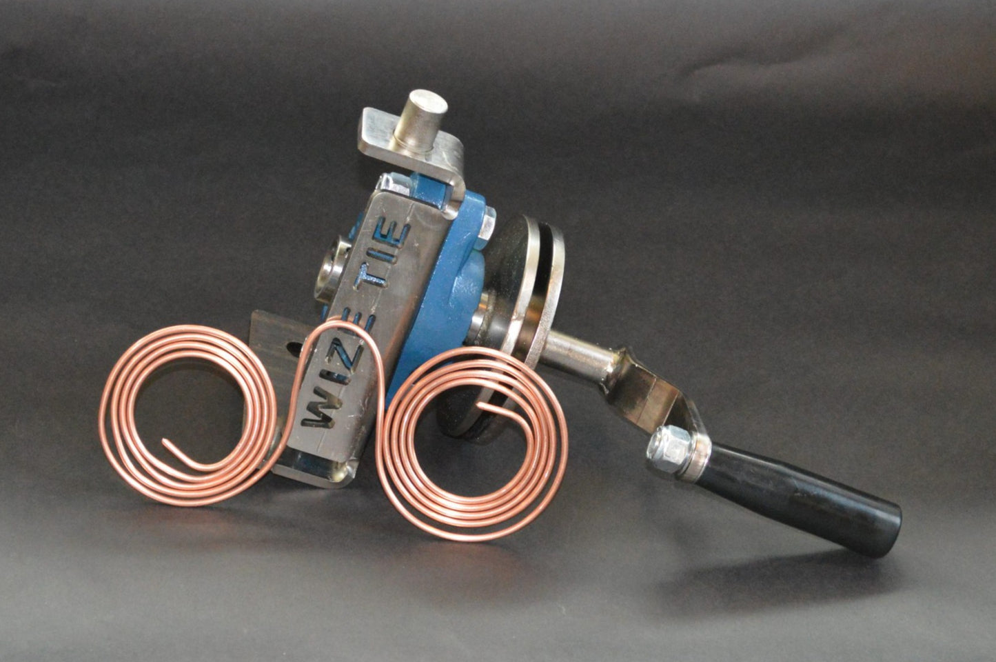 Wize Tie 2, Rolls #4–#8 Copper or Aluminum Tie Wire and Jumpers, 2" ID Loop